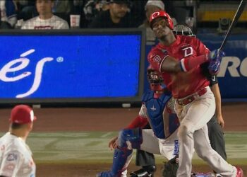 Leones de R.D. derrotan a México Rojo con una gran actuación de Lake