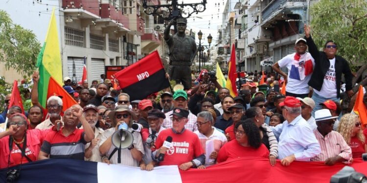 Organizaciones de izquierda marcharán mañana en la capital por la soberanía nacional