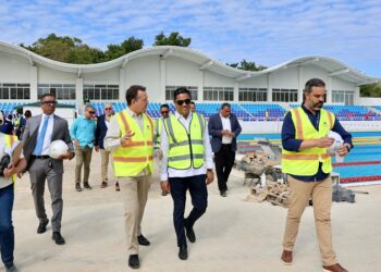 Ministros Kelvin Cruz e Ito Bisonó inspeccionan avances de obras para Juegos Centroamericanos