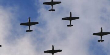 RD ensambla su primera decena de aviones militares TP-75 Dulus