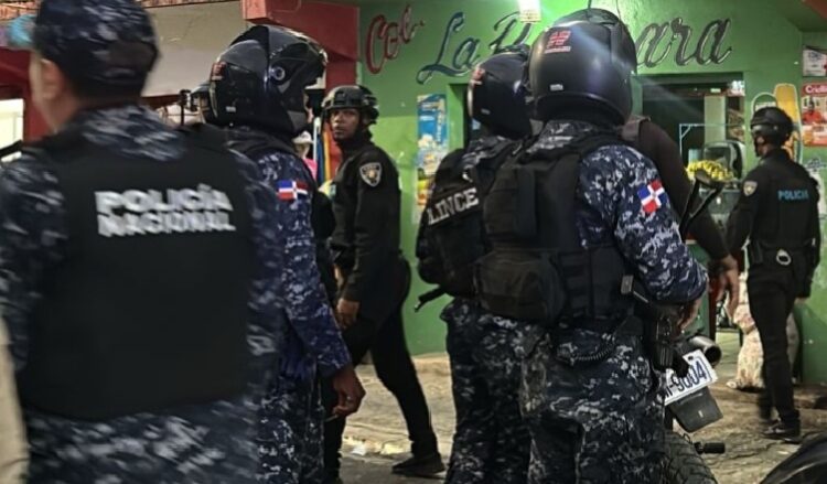 Policía activa búsqueda de varios prófugos vinculados al asalto a joyería en Cristo Rey