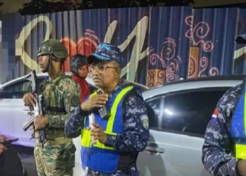 Desmantelan red de ciberdelincuencia en Santiago