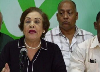 Fuerza del Pueblo denuncia nuevos intentos de eliminar la cesantía laboral 