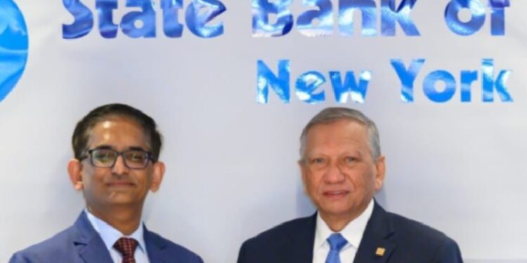 Leonardo Aguilera realiza visita al State Bank of India en Nueva York para fortalecer relaciones internacionales