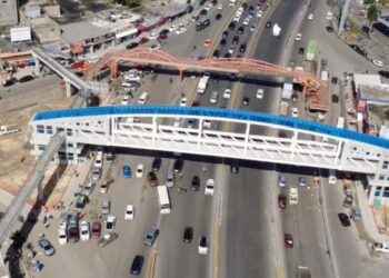 Anuncian desvío del tránsito por retiro del viejo puente peatonal en el Kilómetro 9