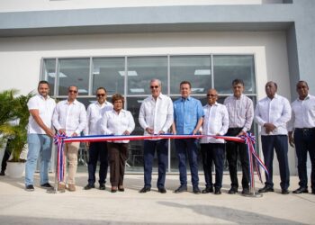 Presidente Abinader inaugura edificio administrativo de la OMSA