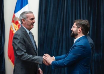 Presidente Abinader ofrece saludo protocolar a su homólogo de Chile, Gabriel Boric