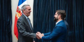 Presidente Abinader ofrece saludo protocolar a su homólogo de Chile, Gabriel Boric