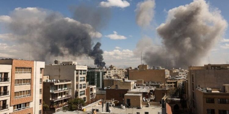 Irán. El Papa: la paz no se construye con amenazas mutuas ni con armas