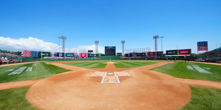 Ya se sienten las emociones de la serie Tigres-R.D. en Santo Domingo