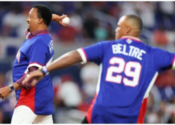 ¡Lluvia de inmortales! Ortiz, Beltré y Martínez lanzan el primer pitcheo por Dominicana