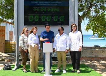 David Collado deja iniciada obra en la playa de Punta Rucia, Puerto Plata