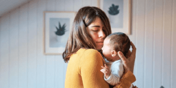 Cómo reconocer posibles complicaciones durante el posparto