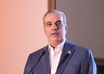 Abinader convoca para tratar estabilización de precios de alimentos y servicios