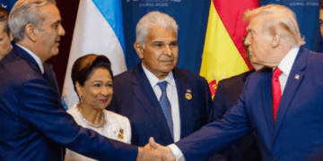 Presidente Abinader firma proclamación de coalición contra carteles del narcotráfico promovida por Trump