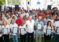 Presidente Abinader entrega 442 certificados de títulos de propiedad en el proyecto Hato Nuevo II