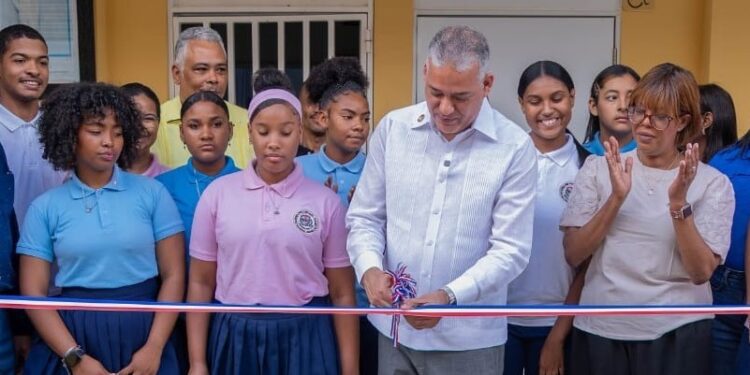 INABIE pone en funcionamiento nuevo módulo de salud bucal en Sánchez