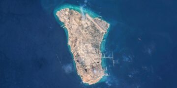 Irán comenta ataques de EE.UU. contra su isla petrolera clave