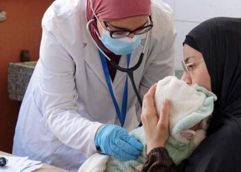 Guerra en Oriente Medio: Mujeres en el Líbano obligadas a dar a luz en la cuneta