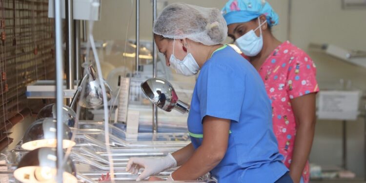 SNS reporta reducción de 57.5% en mortalidad materna