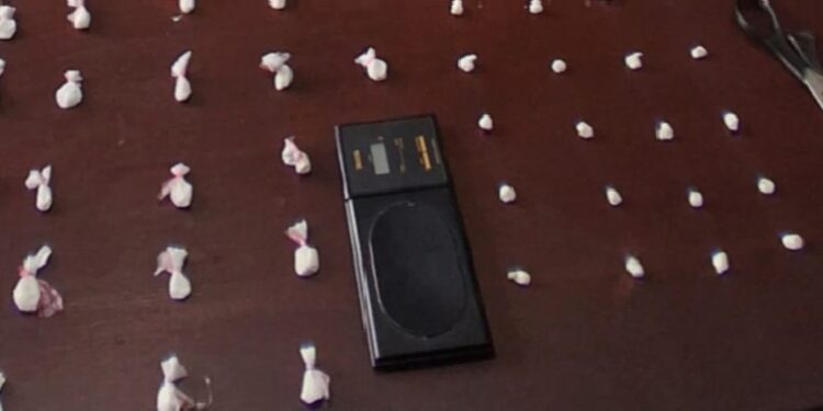 Policía asesta golpe al microtráfico en Esperanza