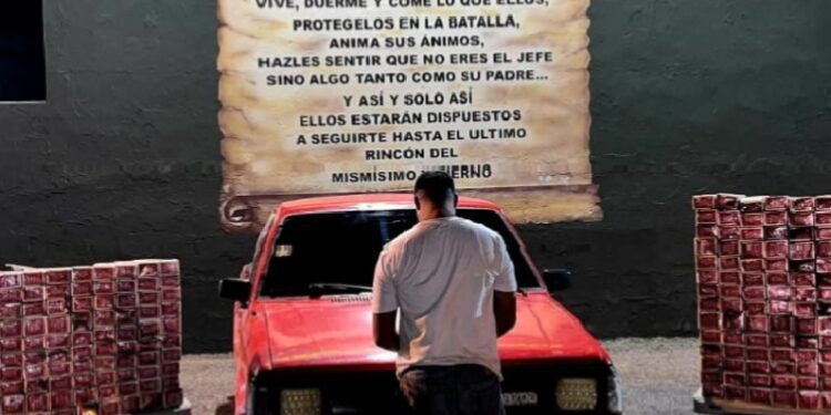 Ejército detiene hombre con un contrabando de 93,000 cigarrillos 