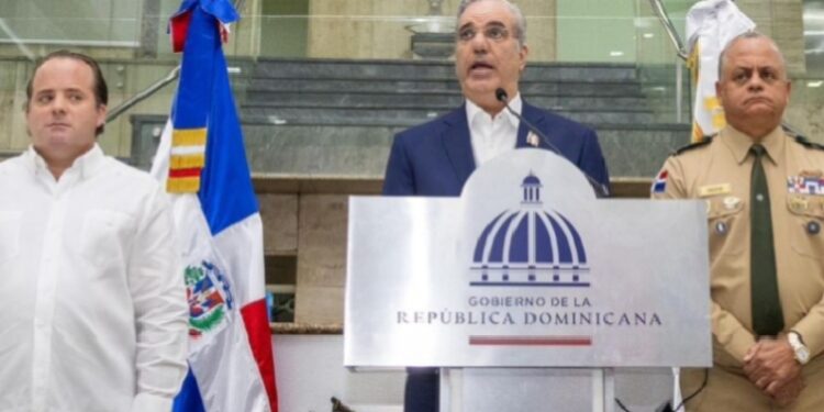 Presidente Abinader convoca diversos sectores a un acuerdo nacional para enfrentar la crisis global