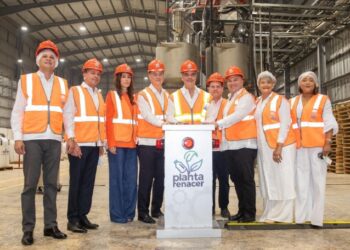 Abinader inaugura Planta Renacer, primera del Caribe en producir resina PET reciclada para alimentos