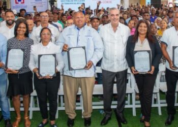 Gobierno de Abinader ha entregado más de 163,000 títulos de propiedad 