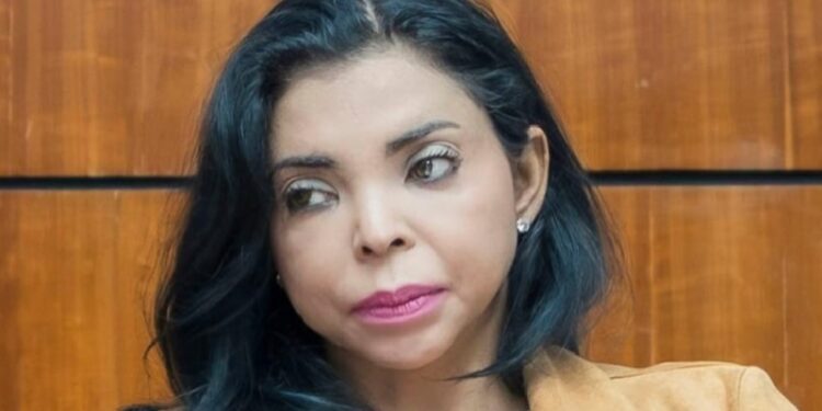 Procuradora condena asesinato de chofer de camión de la basura a manos de motoristas 