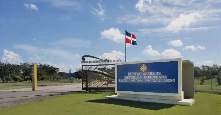 Se accidenta un helicóptero de la Fuerza Aérea y sus ocupantes salen ilesos