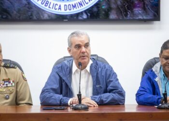 Presidente Abinader dispone medidas en auxilio de familias afectadas por lluvias