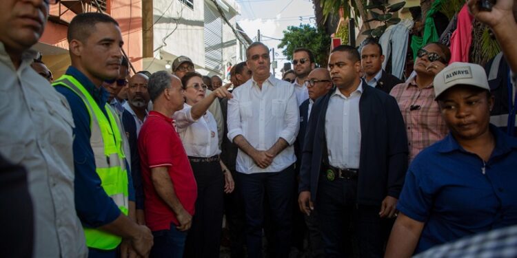 Presidente Abinader ordena solucionar situación en laguna en Los Platanitos