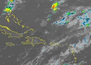 Esta tarde nublados con aguaceros fuertes en varias provincias