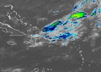 Vaguada provoca aguaceros fuertes, tormentas eléctricas y ráfagas de viento