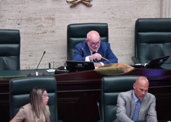 Cámara aprueba medida para fomentar la industria fílmica local