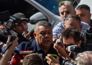 Piden detener al ‘zar del fútbol’ argentino por lavado de dinero