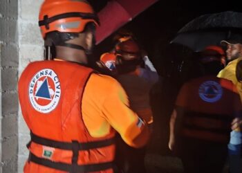 Defensa Civil activa evacuaciones preventivas en provincias bajo alerta por lluvias