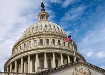 El Senado de EE.UU. rechaza restricciones a la acción militar de Trump en Cuba