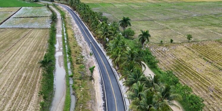 Presidente Abinader entrega Circuito Vial Bajo Yuna