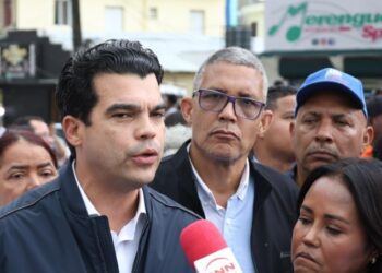 Director ejecutivo del Inapa recorre el sector de Herrera por lluvias