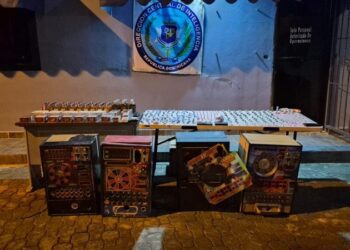 DINTEL de la Policía desmantela centro de distribución de drogas y alcohol adulterado