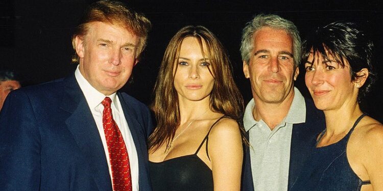 Melania Trump exige que cesen las «mentiras» que la vinculan con Epstein