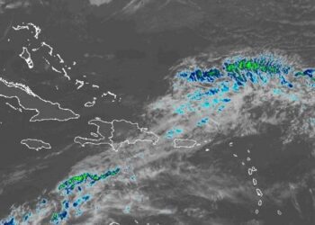 Nublados esta tarde con aguaceros fuertes y tormentas eléctricas