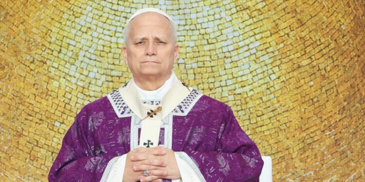 Trump vuelve a cargar contra el papa León XIV