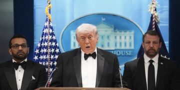 Trump da detalles el incidente de seguridad con un hombre armado durante la cena de corresponsales