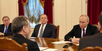 Putin recibe un mensaje del líder supremo de Irán