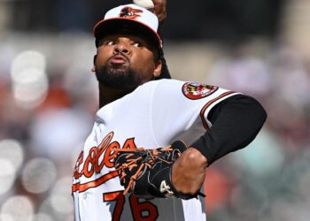 Hiraldo fue inhabilitado por Orioles; debut de Povich estaría a la vista
