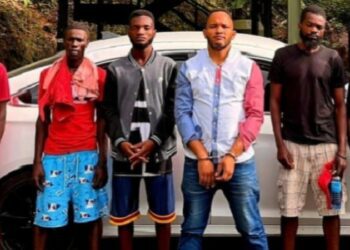Ejército intercepta dos vehículos con haitianos indocumentados en operativos realizados en Constanza