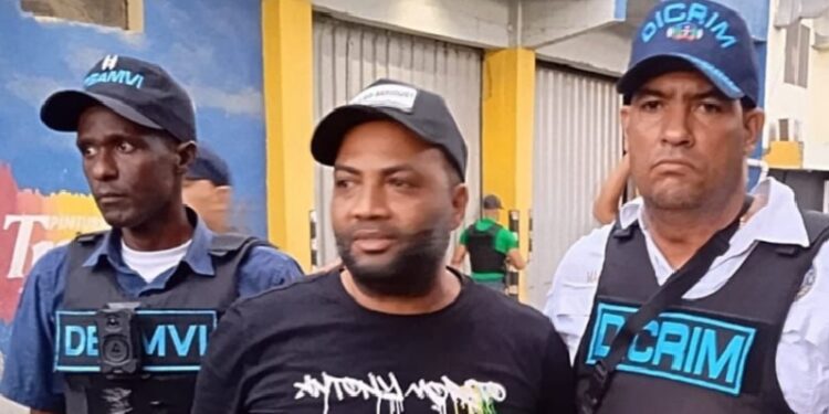 Arrestado hombre denunciado por agredir a su expareja